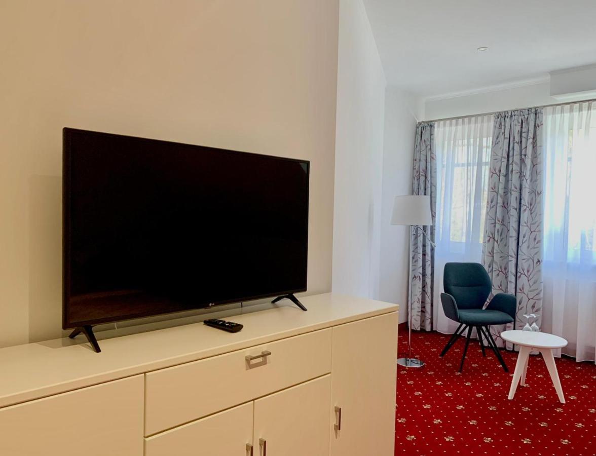 Hotel Seegarten Gmbh Barmstedt Ngoại thất bức ảnh