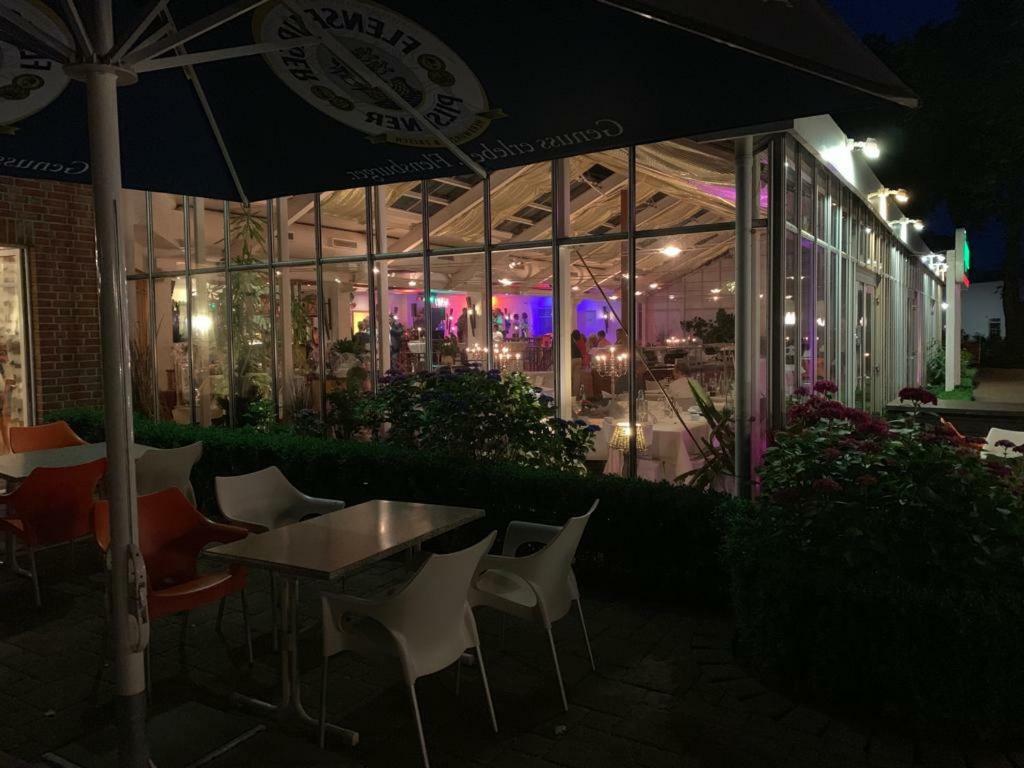 Hotel Seegarten Gmbh Barmstedt Ngoại thất bức ảnh