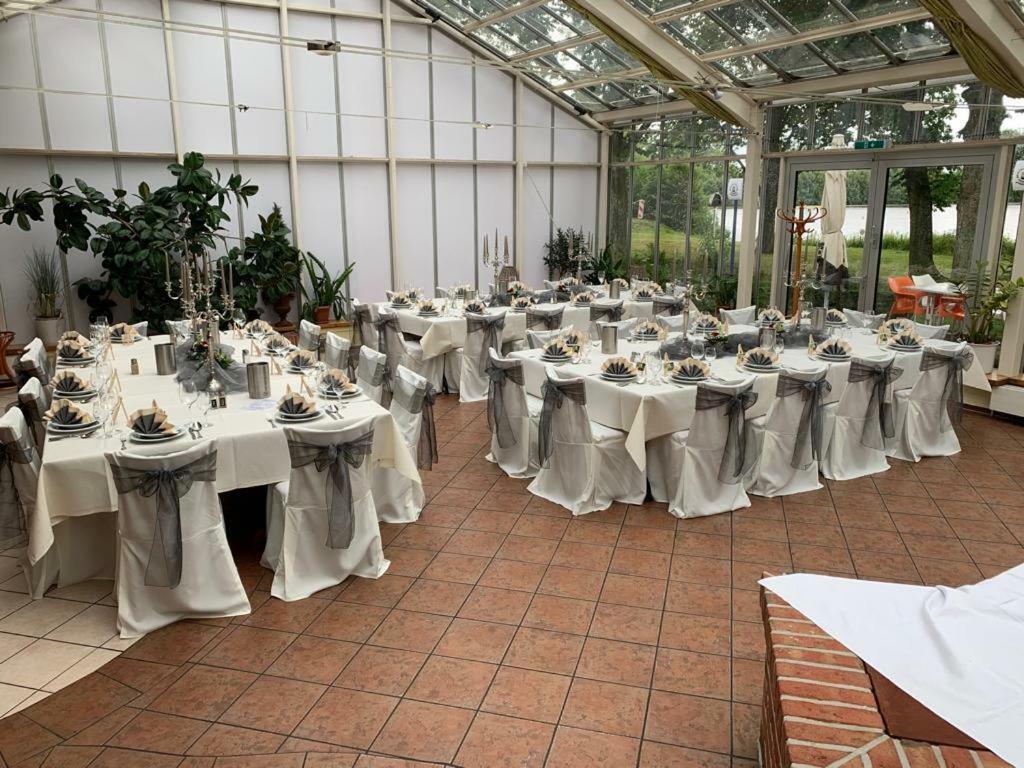 Hotel Seegarten Gmbh Barmstedt Ngoại thất bức ảnh