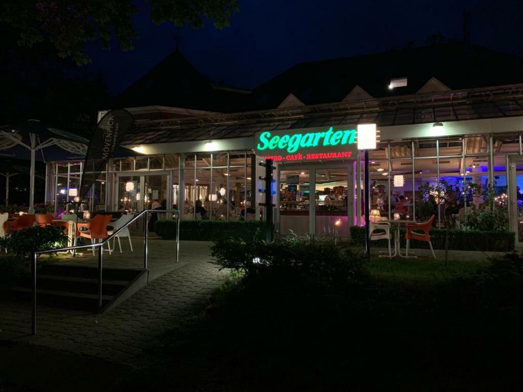 Hotel Seegarten Gmbh Barmstedt Ngoại thất bức ảnh